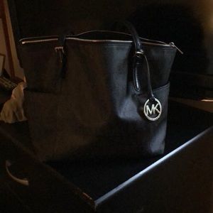 Michael Kors Tote
